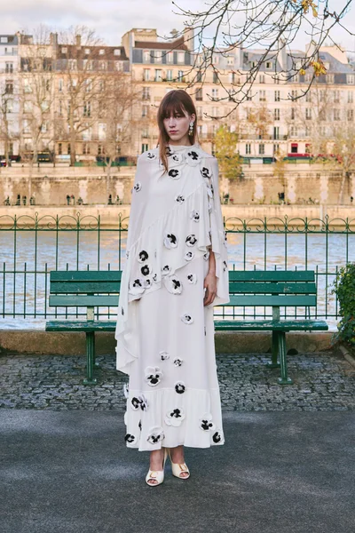 Look 74